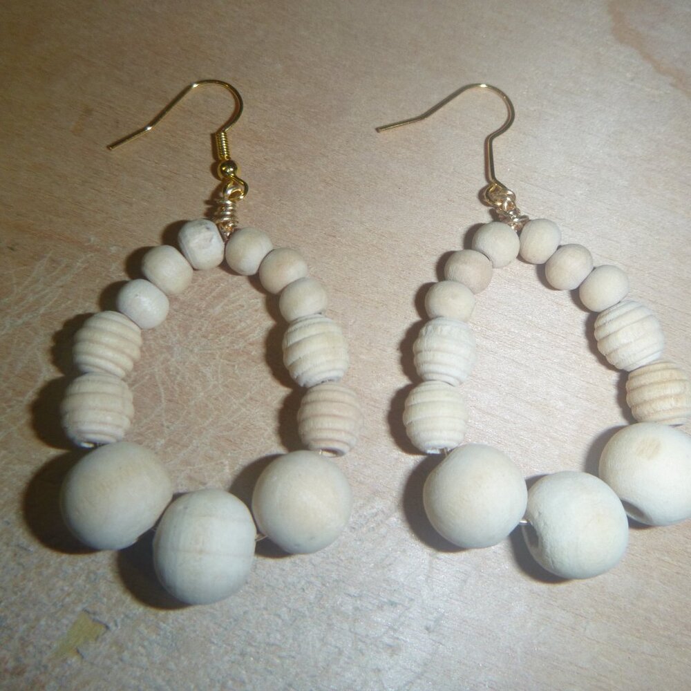 Afrocentric Earrings / Beaded Earrings / Wooden Earrings / Handcrafted Earrings